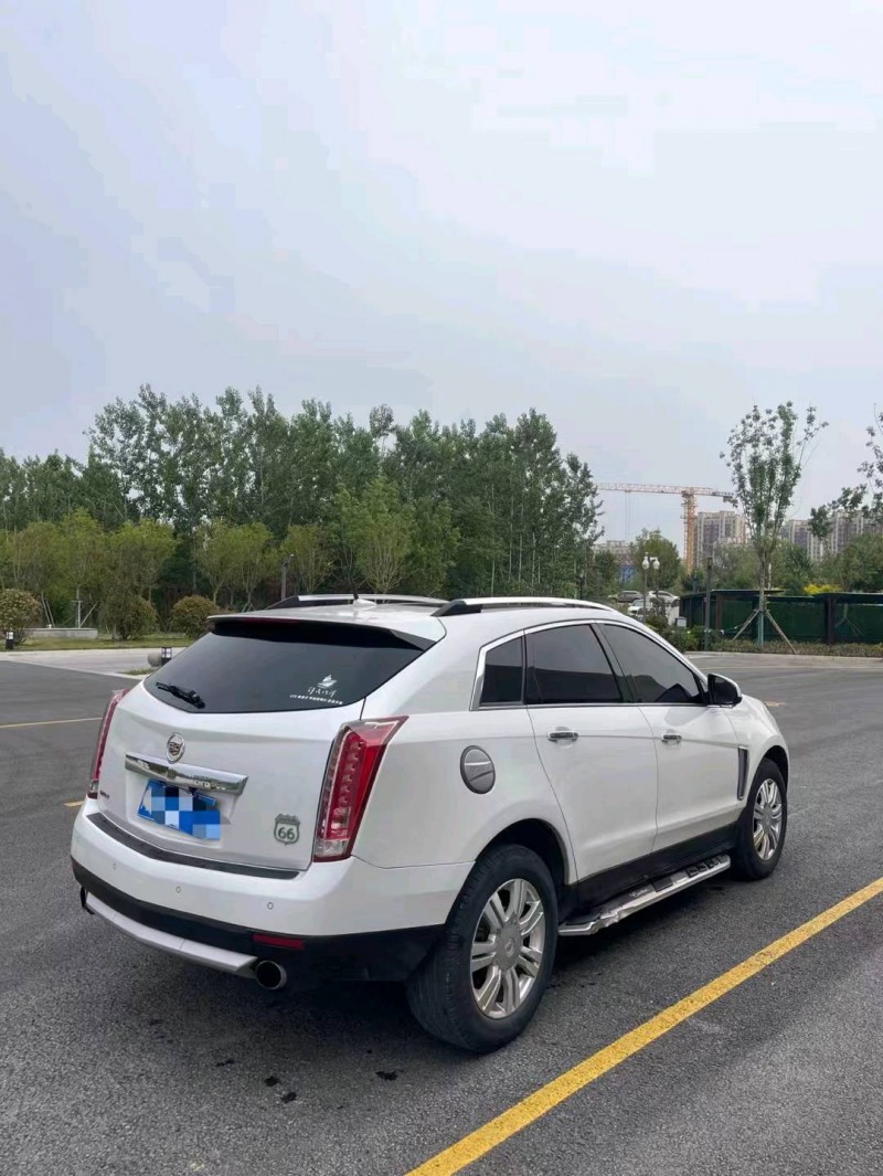 济南14年凯迪拉克SRX7