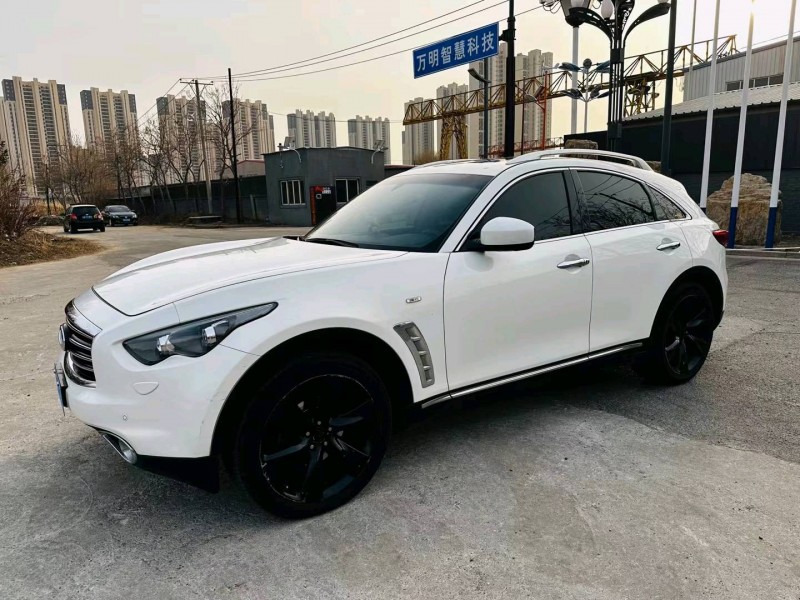 沈阳14年英菲尼迪QX702