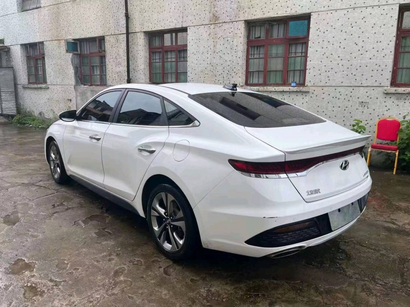 温州19年现代菲斯塔9