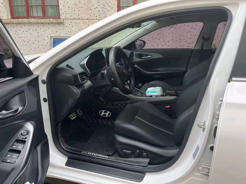 温州19年现代菲斯塔8