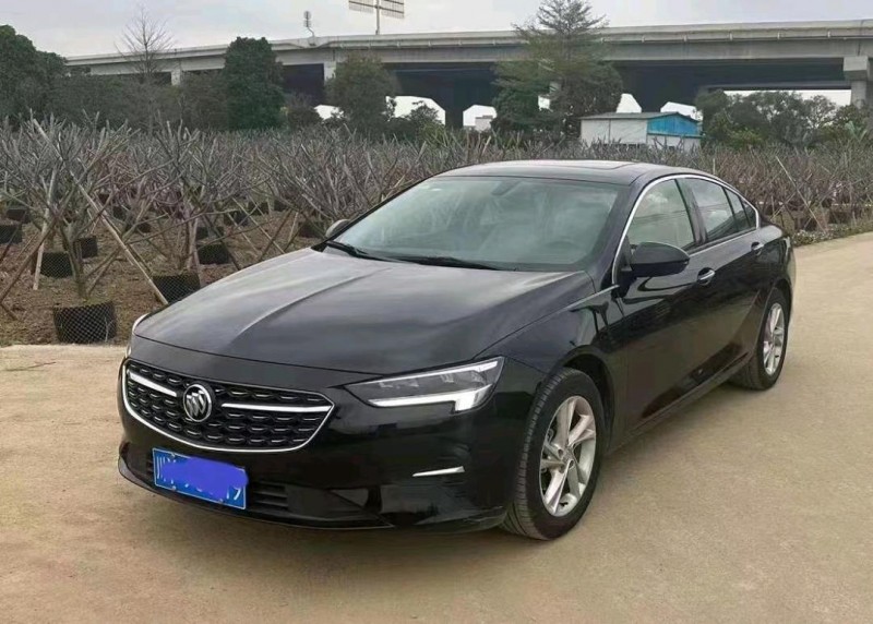 深圳22年别克君威5