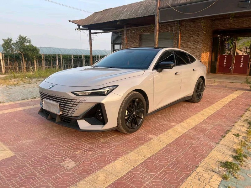 徐州22年長安汽車UNI-V3