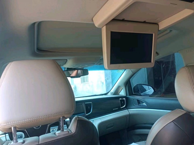 青岛12年别克GL88