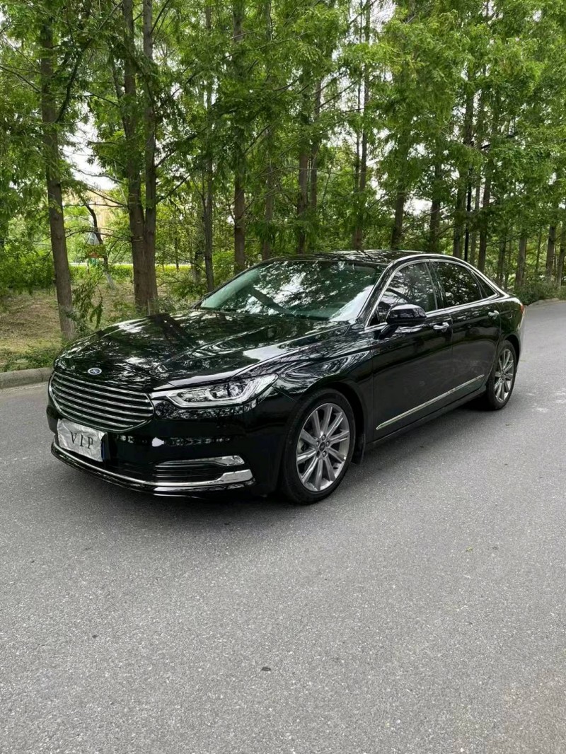 徐州20年福特金牛座3