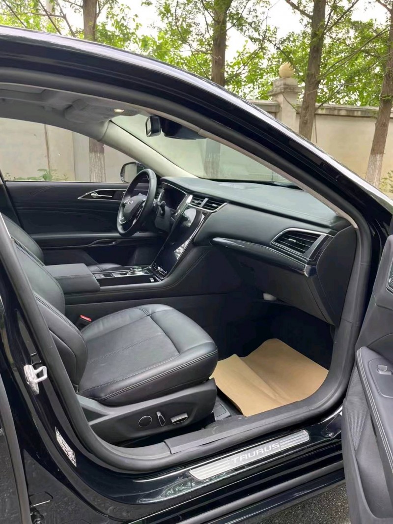 徐州20年福特金牛座6