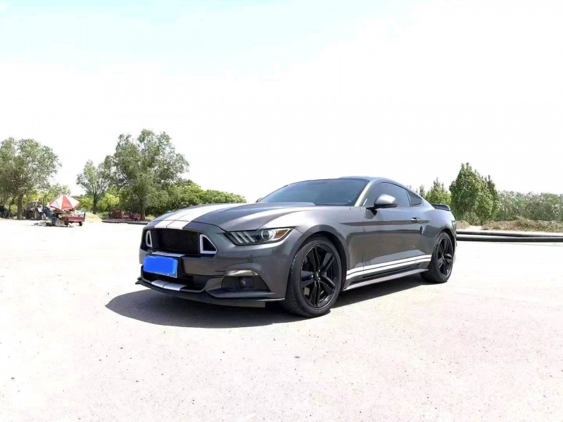 青岛17年福特野马2