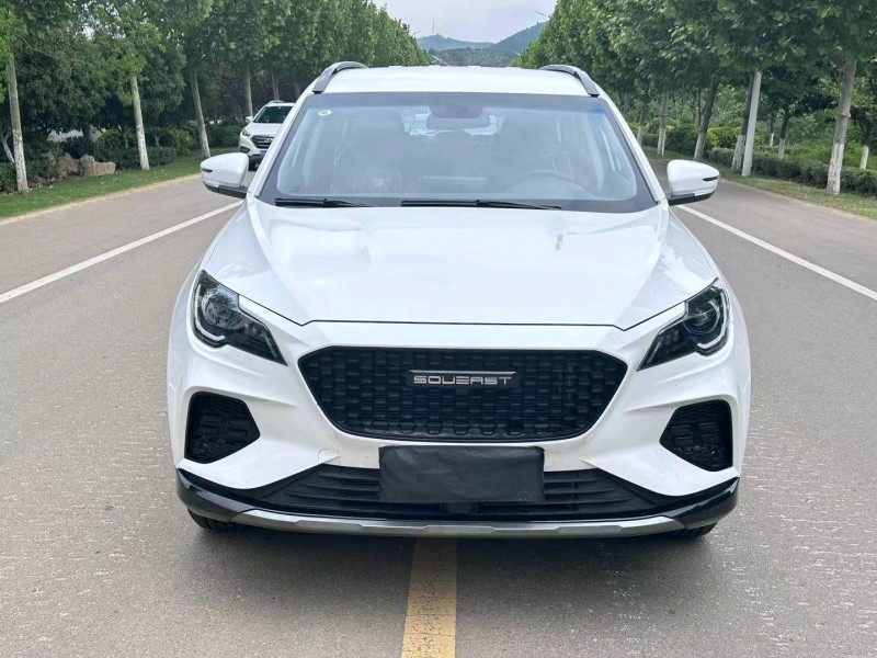 徐州23年东南汽车DX81