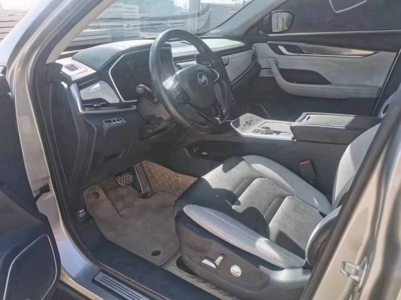 保定21年威马汽车EX-54