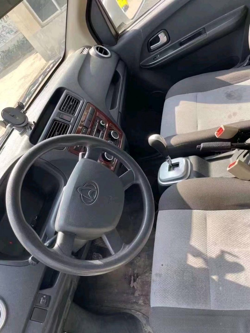 淄博21年长安汽车睿行5