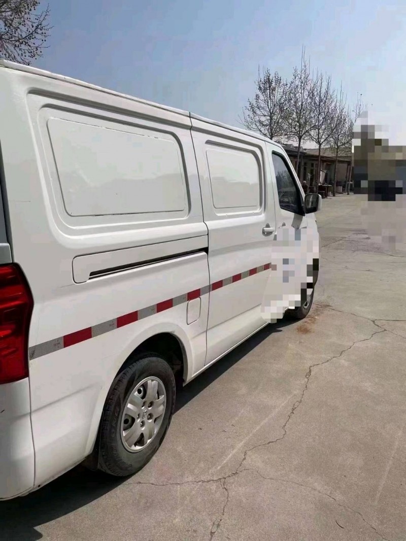 淄博21年长安汽车睿行8