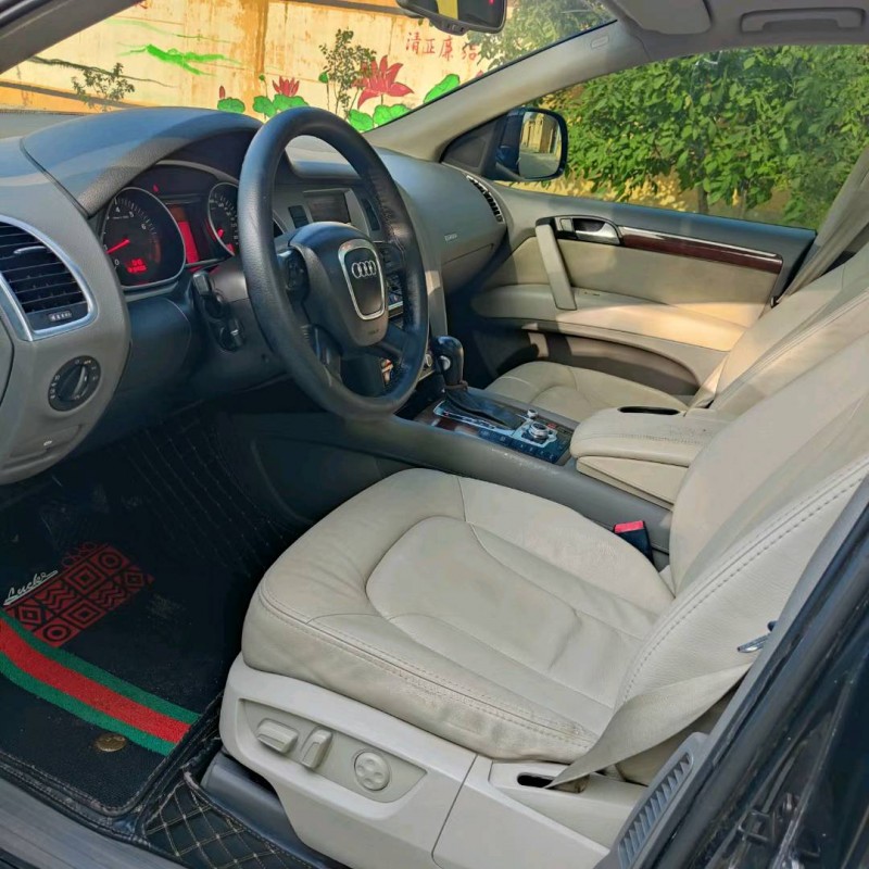 济南09年奥迪Q73