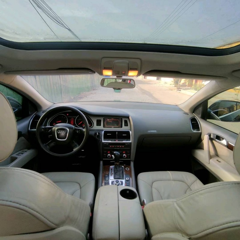 济南09年奥迪Q76