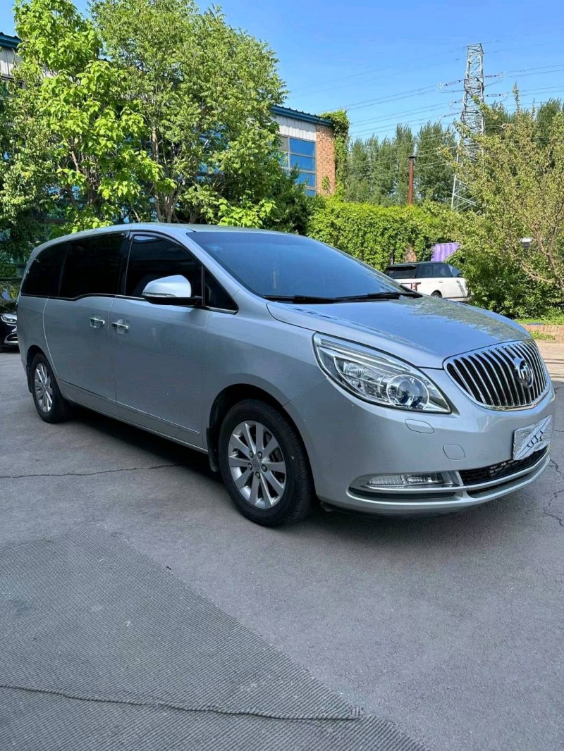 沈阳11年别克GL83