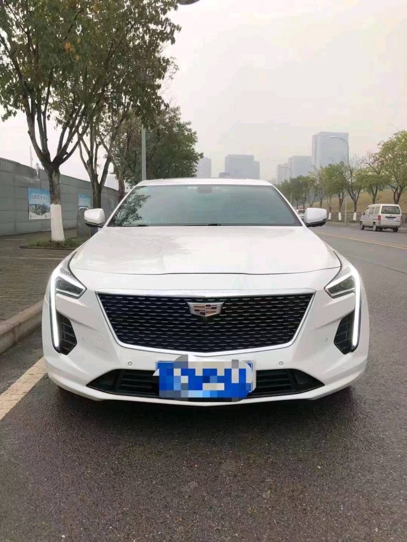 重庆19年凯迪拉克CT61