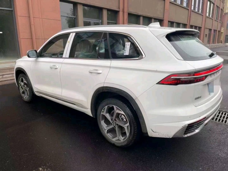 济南22年吉利星越8