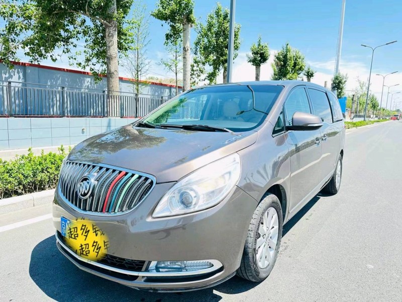 北京16年别克GL83