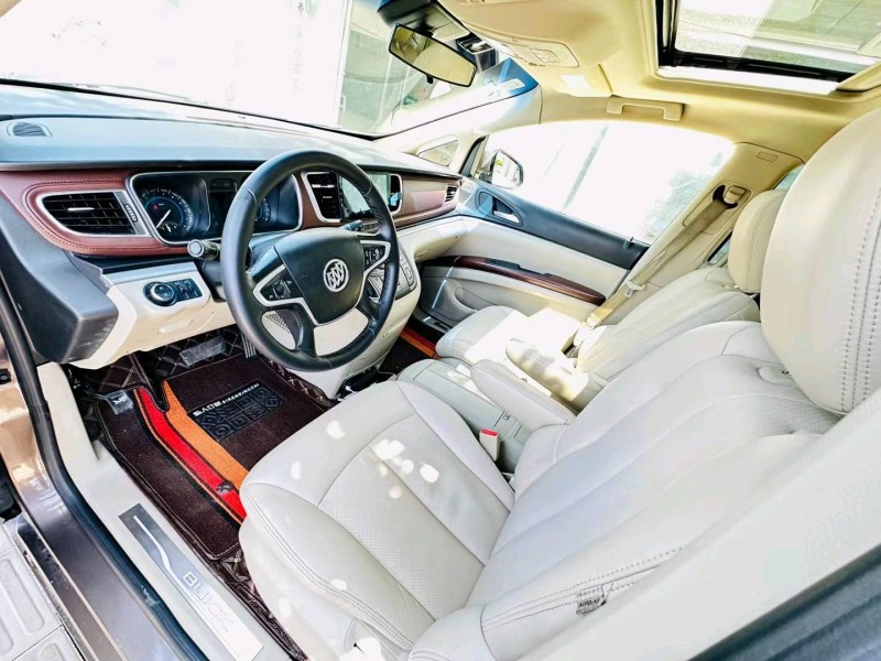 北京16年别克GL86