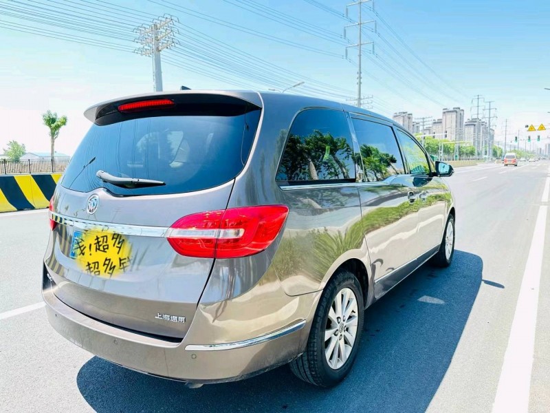 北京16年别克GL88