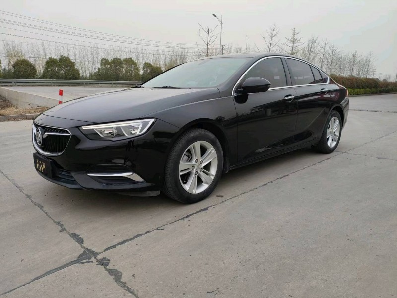 徐州18年别克君威3