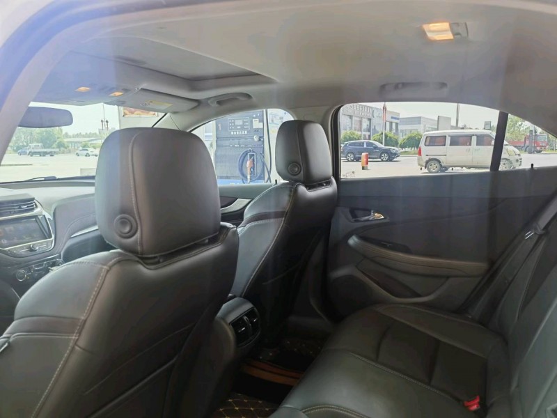 保定18年雪佛兰迈锐宝5