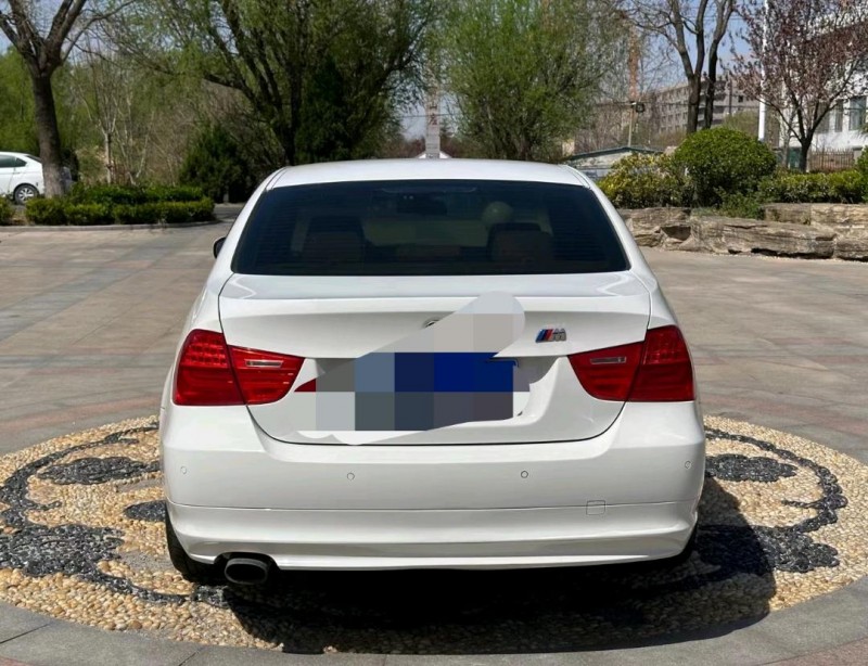 青岛12年宝马3系8