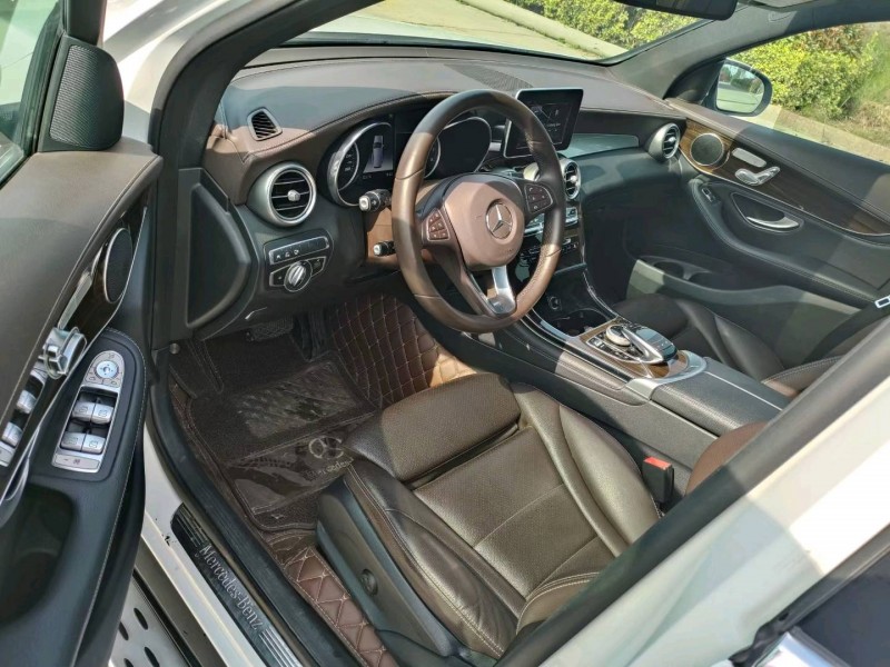 徐州19年奔驰GLC7