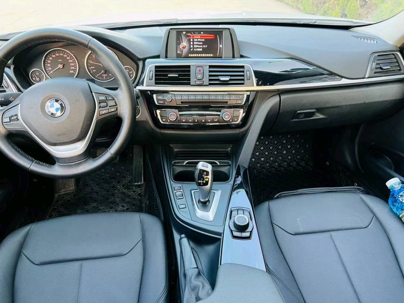 济南17年宝马3系6