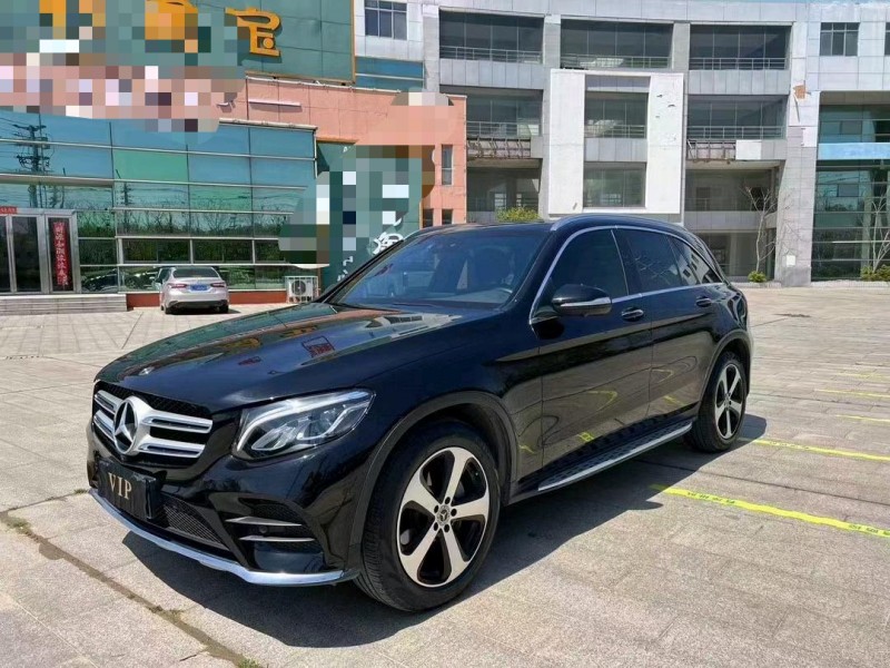盐城19年奔驰GLC3
