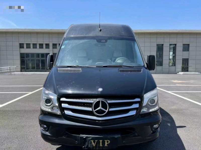 盐城15年奔驰斯宾特1