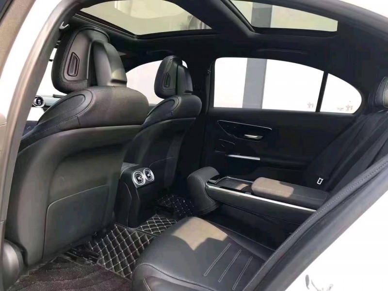 石家庄22年奔驰C8