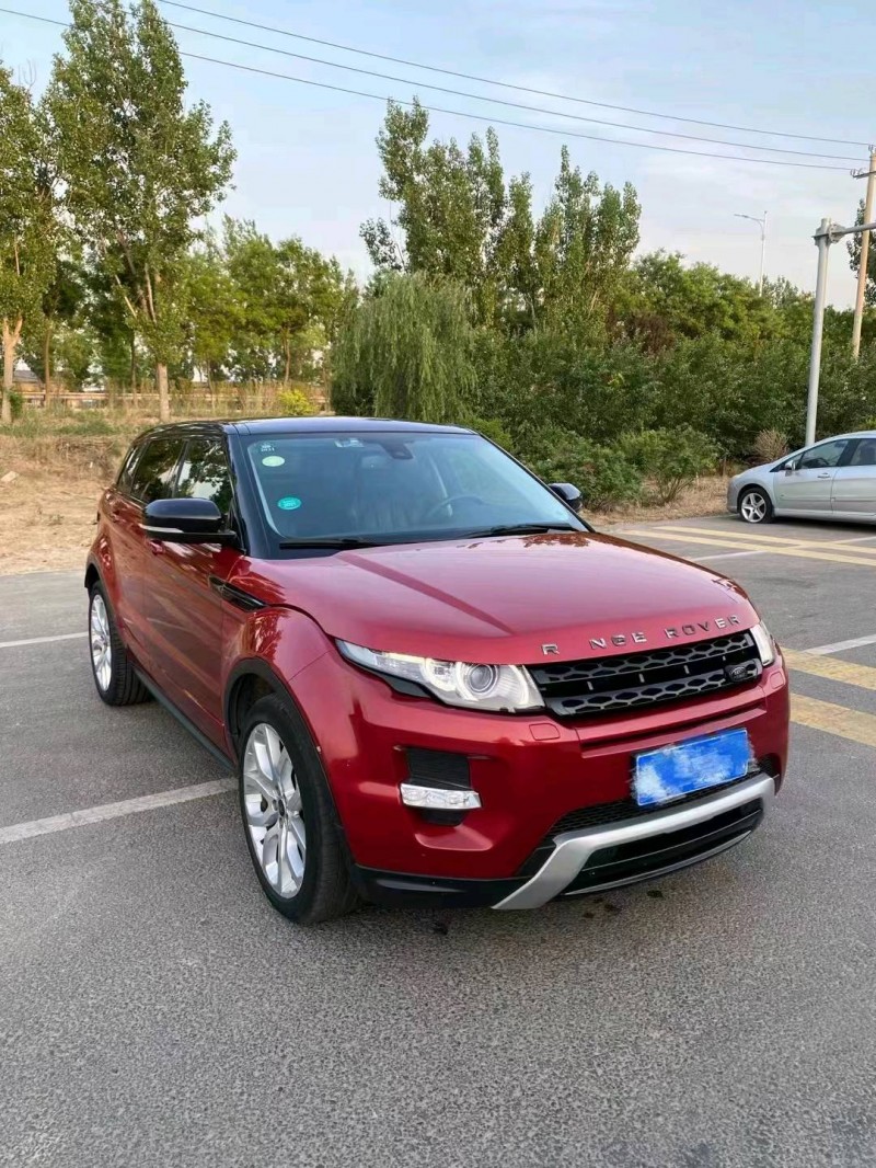 青岛13年路虎极光2