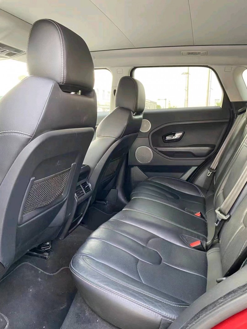 青岛13年路虎极光4