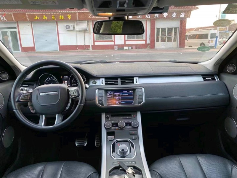 青岛13年路虎极光7