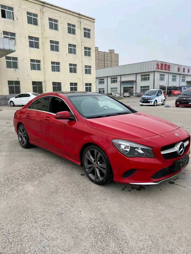 青岛18年奔驰CLA3