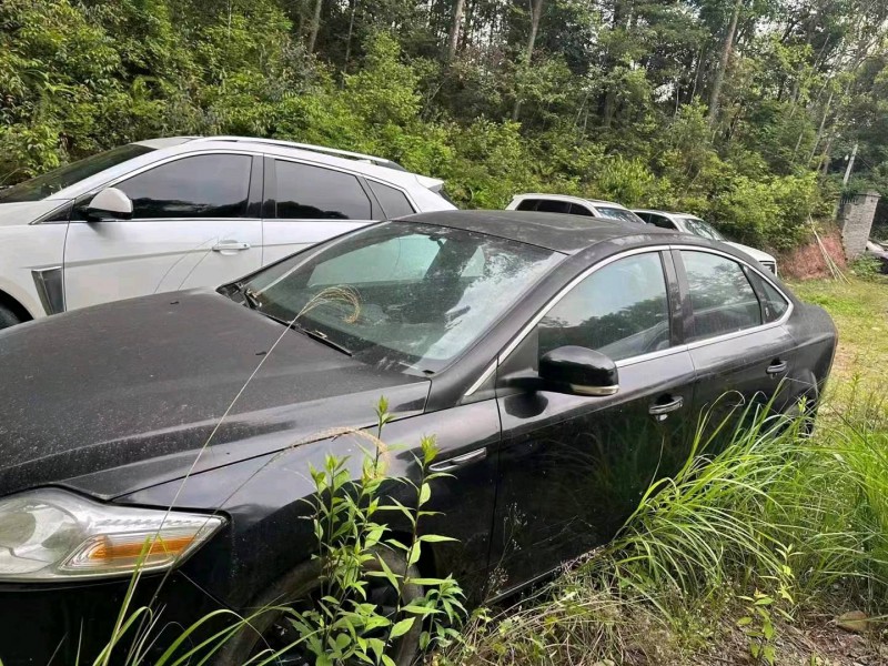 淄博12年福特蒙迪欧-致胜7