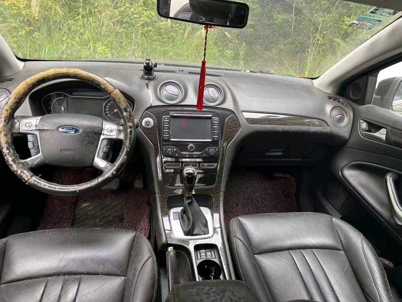 淄博12年福特蒙迪欧-致胜6