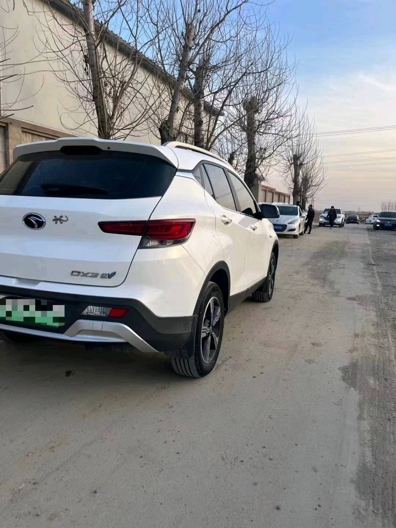 保定21年东南汽车DX38