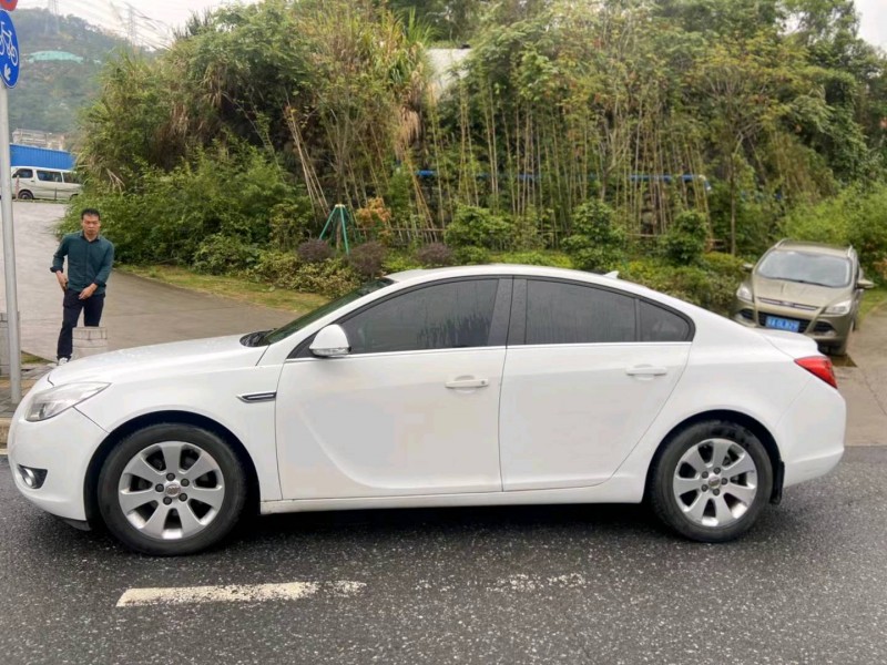 广州12年别克君威5