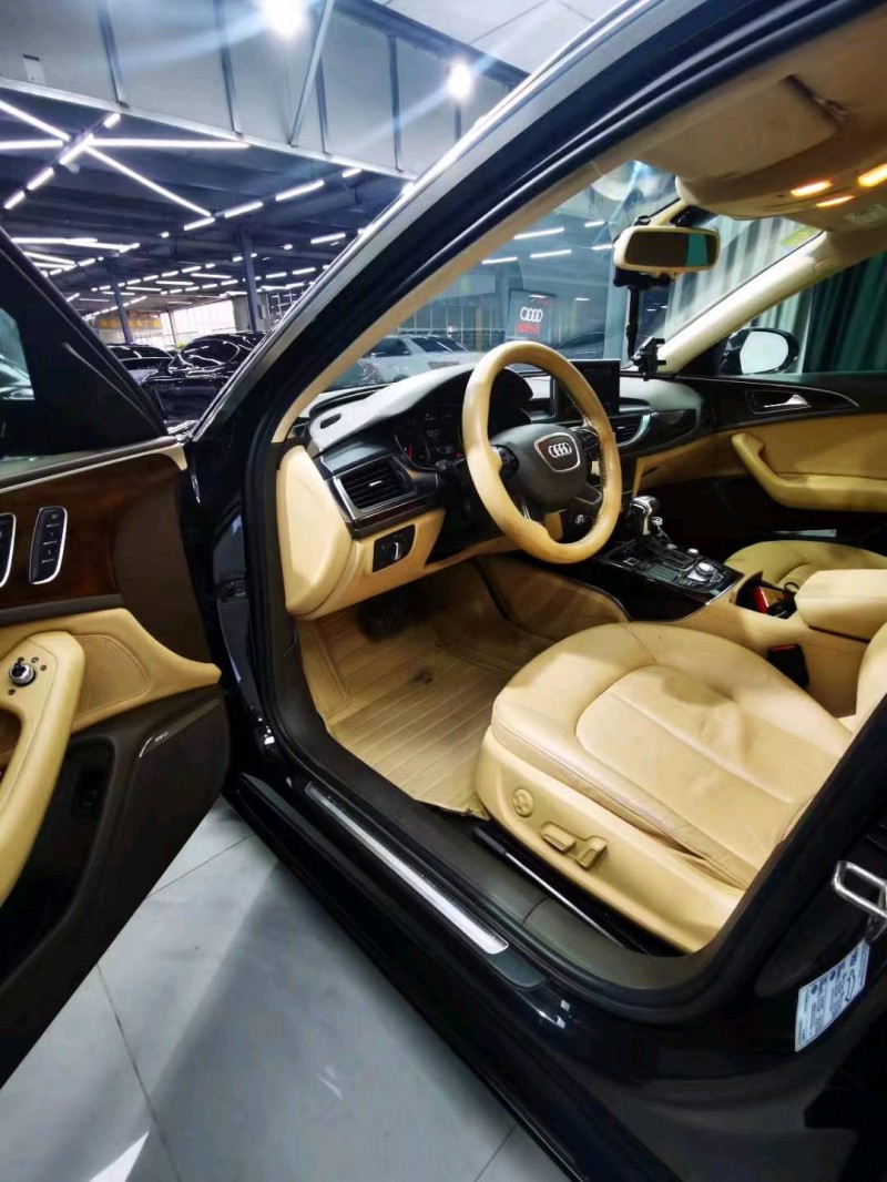 济南14年奥迪A4L4