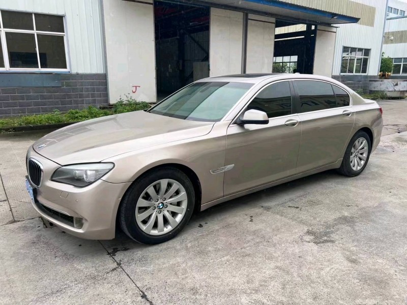 宜昌10年宝马7系2