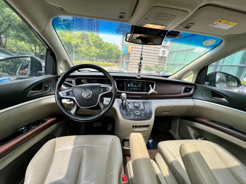 嘉兴19年别克君威4