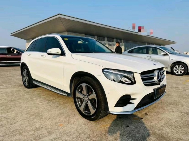 东莞17年奔驰GLC3