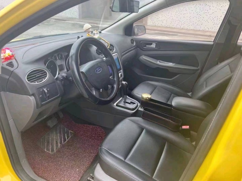 珠海15年福特福克斯3