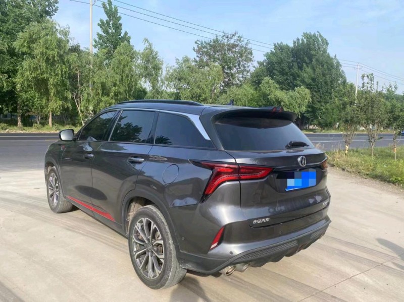 青岛20年长安汽车CS757