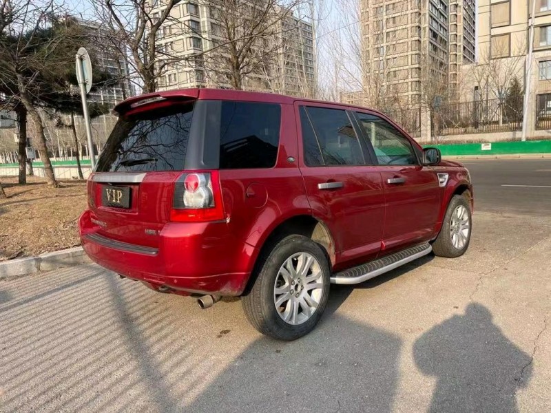 沈阳10年路虎神行者7