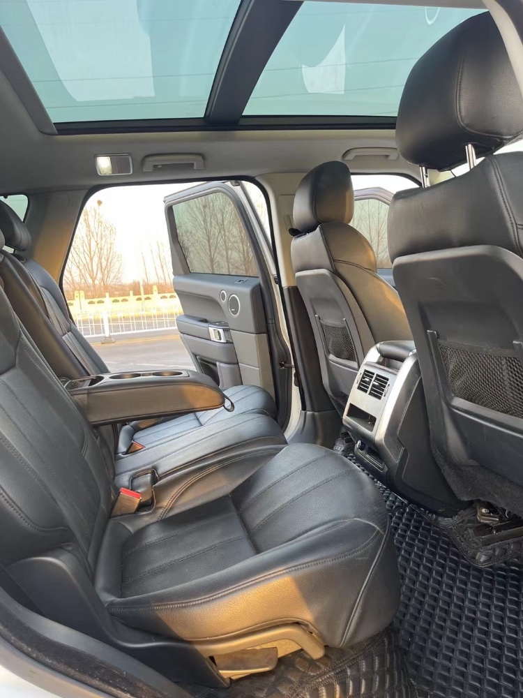 枣庄17年路虎揽胜运动5