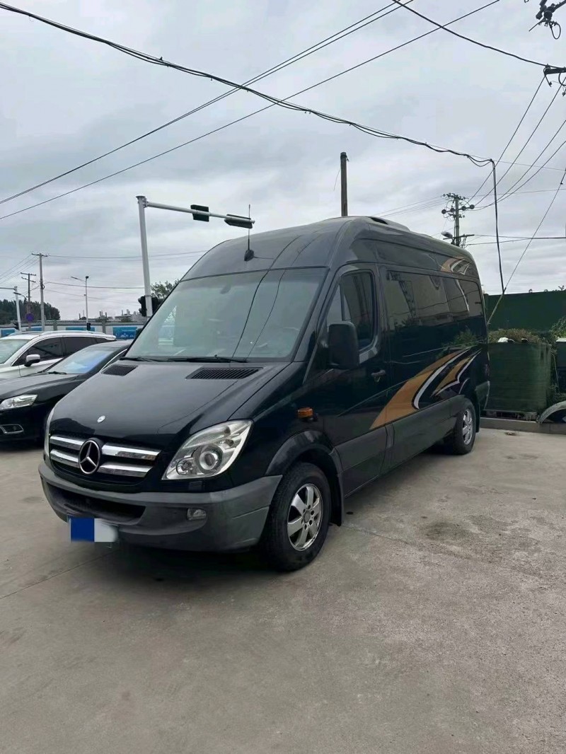 淄博12年奔驰斯宾特3