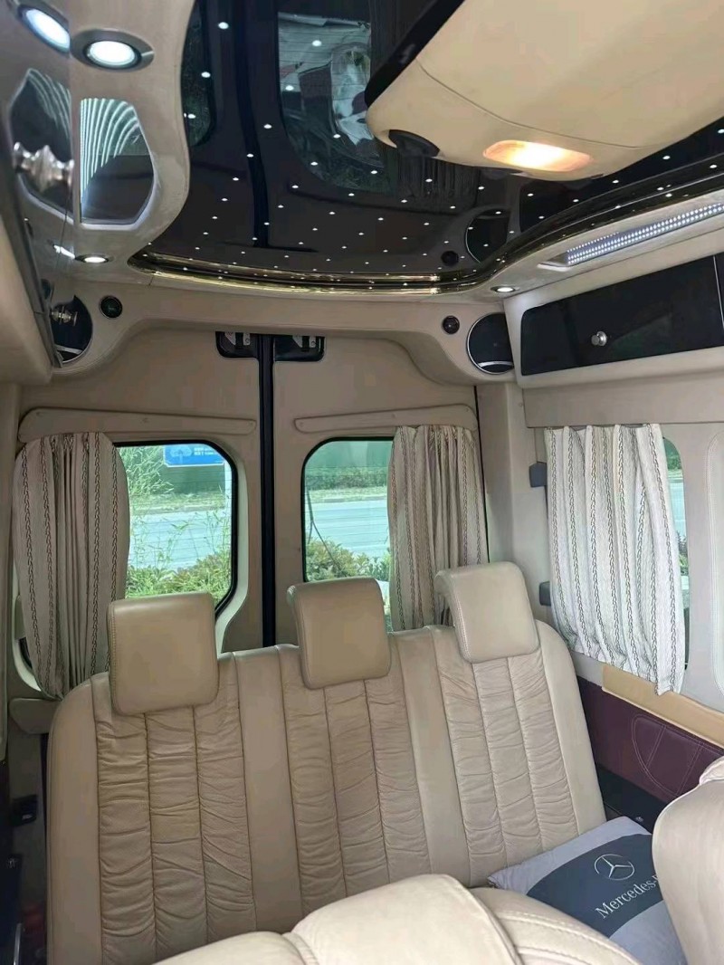 淄博12年奔驰斯宾特9