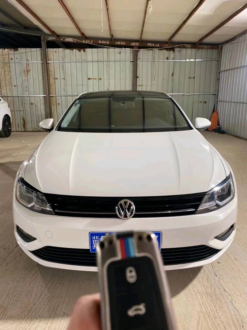 潍坊18年大众凌渡1