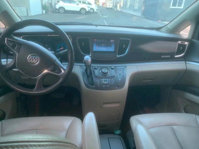 枣庄12年别克GL84